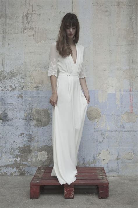 Wählen sie ein vintage hochzeitskleid von unsere weiße vintage kleider oder spitze vintage brautkleider aus. Elise Hameau 2018, eine raffinierte und Retro-Kollektion ...