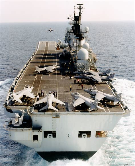 R 06 Hms Illustrious Invincible Aircraft Carrier Royal Navy