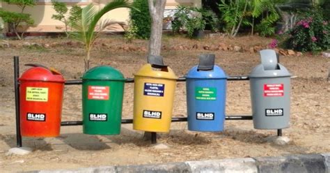 Pengertian sampah organik dan anorganik beserta contohnya. 5 Jenis Warna Tempat Sampah yang Perlu Kita tahu