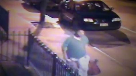 Man Grabs Tries Raping Woman In Jackson Heights Alley Nypd