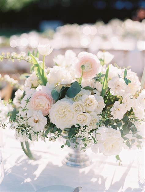 30 Rose Centerpieces That Will Upgrade Your Reception Tables Flower