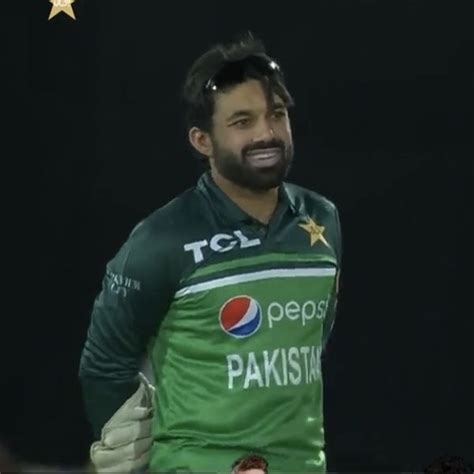 Pin By Oreeda Tanveer On Pakcricket In Messy Hairstyles Cricket Guys
