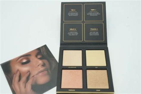 Huda Beauty 3d Highlighter Palette Golden Sand Editi