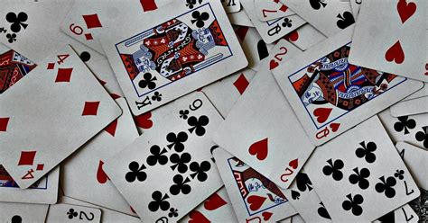 Quantos Naipes Possui Um Baralho Comum