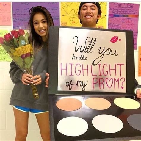 31 New Ways To Ask Someone To Prom 2020 How To Ask A Girl To Prom Homecoming Proposal Prom