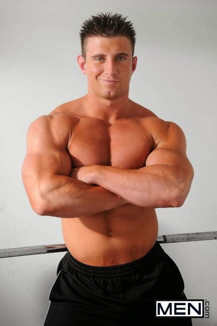 Daily Bodybuilding Motivation PAREJA EN ACCION DERECK FOX TYLER ST JAMES