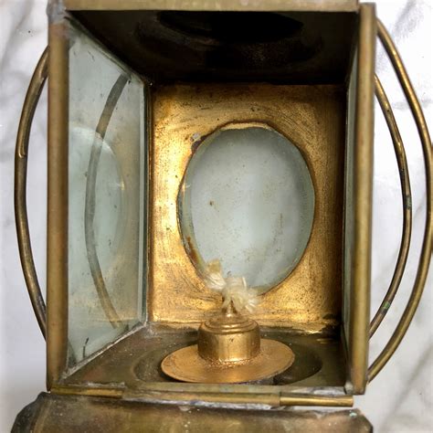 Antique Traditional Brass Carriage Lantern Oil Coach Light Scranton