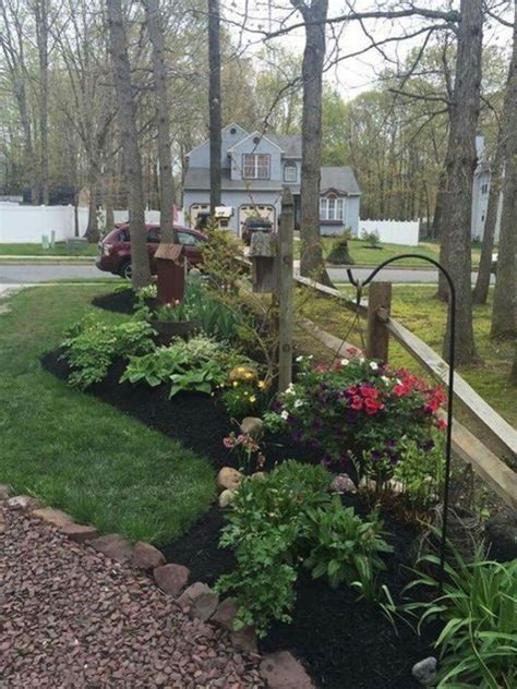 Get interesting article about 25+ beautiful brick flower bed ideas for front yard landscaping that may help you. 47 Modern Shade Front Yard Design Ideas For Summer ...