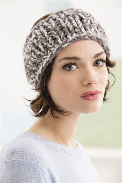 Once you have learned the knit stitch, you're halfway there and most other knitting techniques are just variations on that! Knit and Purl Stitch Patterns for Beginners | Knitfarious ...