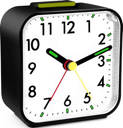 amazon de wecker analog ohne ticken alarm clock mit fluoreszierenden zeigern reisewecker mit