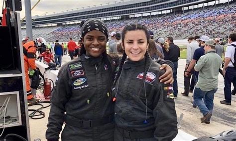 At the national combine, she placed in the top 10, which landed her a spot the drive for diversity program is a training program for minority and female aspiring nascar pit crew members. How 2 female NASCAR tire changers are making Daytona 500 ...