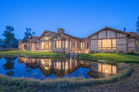 Inside The Mind Of Your Builder Western Home Journal Luxury