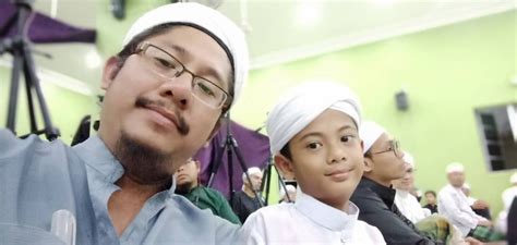 Ustaz Wadi Anuar Meninggal Biodata Ustaz Wadi Anuar Wikipedia Olen