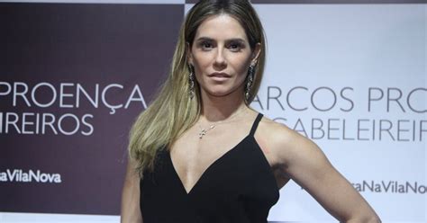 Deborah Secco pediu para fazer teste para o filme Boa Sorte O papel é meu Purepeople