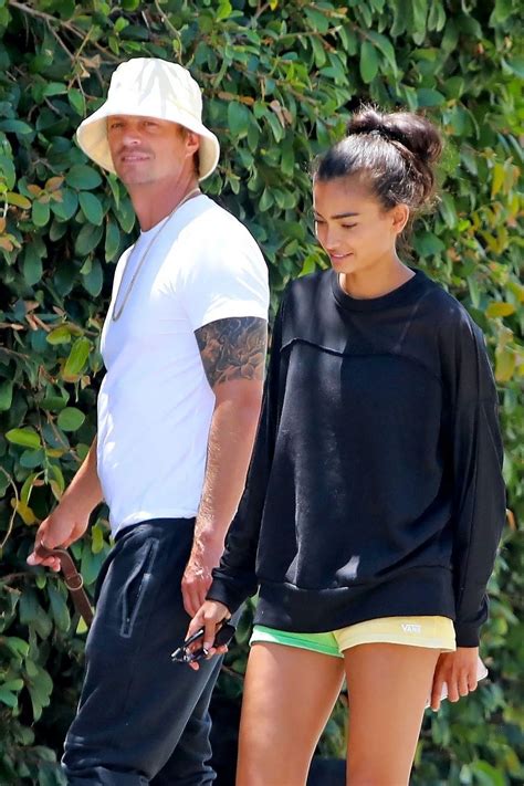 Joel shared a snap of him down on one knee and presenting a ring to an ecstatic kelly on his instagram, joking: KELLY GALE and Joel Kinnaman Out in Venice Beach 07/15 ...