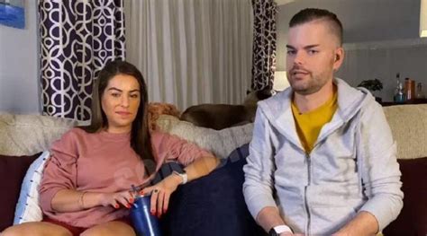 90 Day Fiance Tim Malcolm Shares Picture Of His Pink Hair Makeover While Posing Beside Ex Gf