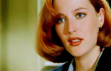 gillian anderson the x files gillian anderson anderson scully