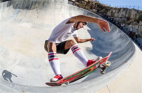 How To Kickturn On A Skateboard Skateboard Photos Skateboard