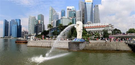 Marina Barrage in Singapore - Singapore Travel