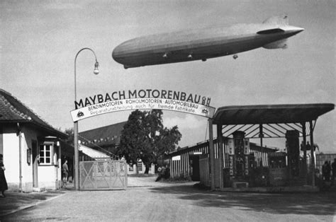 Die kunstsammlung umfasst die größten meister. Zeppelin over Maybach Factory | Motorenbau ...
