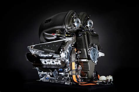 I know it's hard to remember but in my previous italian f1 gp 2016 and 2017 videos from friday' free practice sessions i was intrigued by a quite weird. Mercedes-AMG F1 W11 EQ Performance [HPP M11 1.6L V6 turbo ...