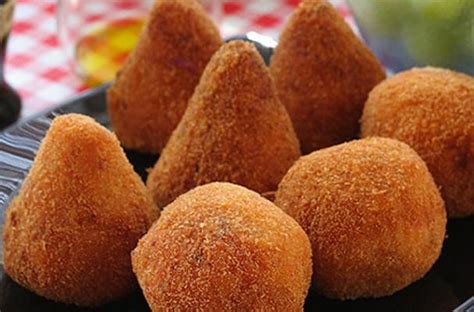 How do you cook rice balls in an air fryer? Foodista | How-to Recipe: Italian Rice Balls (Arancini)