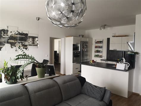 Wie man da rankommt und was man noch beachten sollte stand: 3 Zimmer Genossenschaftswohnung in Rochusstrasse ...