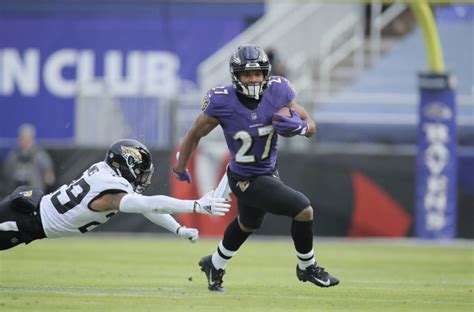 Ravens Notch Easy 40 14 Win Over Jaguars The Sports Column Sports