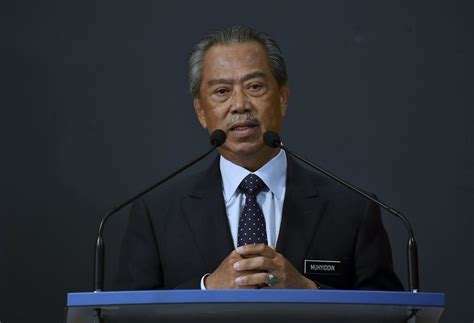 Tan sri dato' haji muhyiddin yassin (born 15 may 1947) is a malaysian politician and the deputy president of the united malays national organisation (umno), the main component party of the ruling barisan nasional coalition. MCO extended to April 14 (updated) - HR News