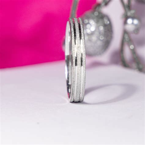 Dylan Sterling Silver Wedding Band – Saint Tracy