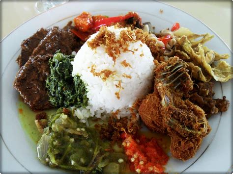 Nasi Padang Indonesian Food Traditional Indonesian Cuisine