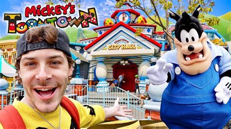 Opening Day Of New Toontown At Disneyland Youtube