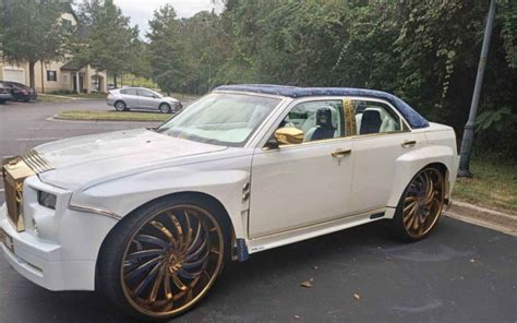 This Chrysler 300 So Badly Wants To Be A Rolls Royce Phantom