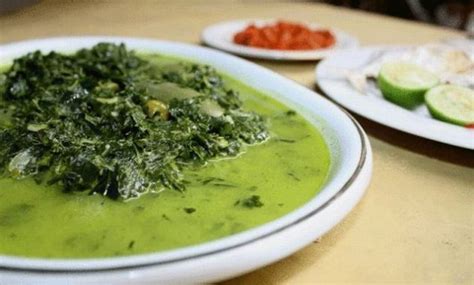 Hallo sista, pada kesempatan kali ini kami hadirkan cara membuat dan bumbu resep daging sapi lada hitam enak. 10 Makanan Khas Sumatera Utara Masakan; Ambon, Daun Ubi ...