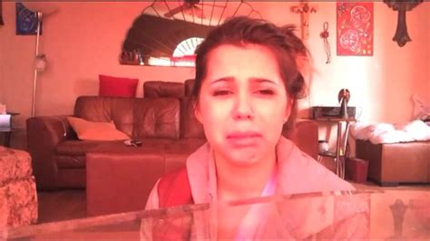 Girl Goes On Funny Rant After Wisdom Teeth Jukin Licensing