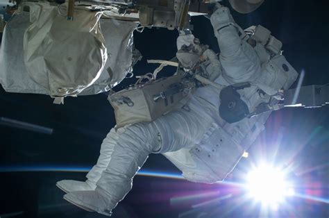 Over 18300 Apply To Become Nasa Astronauts Smashing Record Space