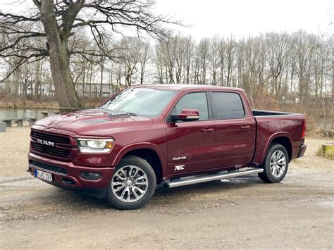 View the stunning new 2020 ram 1500 sport. RAM 1500 Laramie Sport 2020: Ansichtssache | Autonotizen