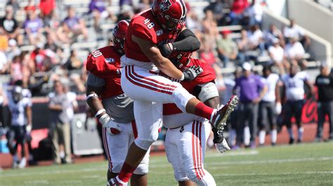Team commitment over personal convenience. Austin Peay, Central Arkansas open college football season ...