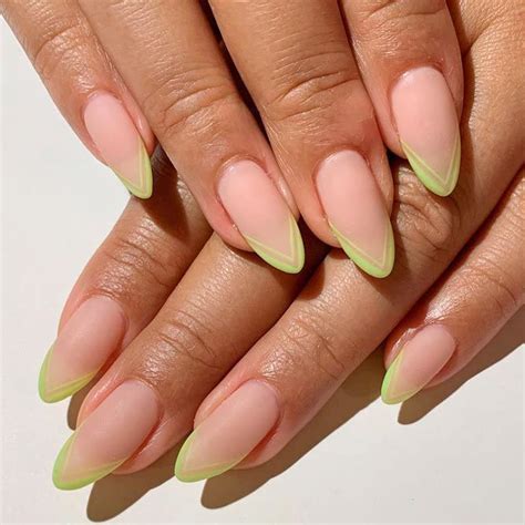 100 New French Manicure Designs To Modernize The Classic Mani Manicures Designs Manicure
