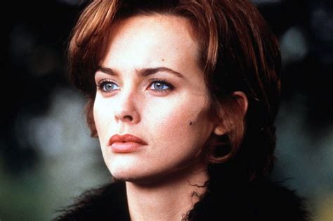Białystok, podlaquia, polonia) es una modelo y actriz polaca de cine y televisión, conocida por sus intervenciones en películas como goldeneye (1995), límite vertical (2000) y. Izabella Scorupco, Natalya Simonova, Goldeneye, 1995 ...