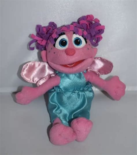 Fisher Price Sesame Street Abby Cadabby Fairy Wings Plush Doll Toy 7