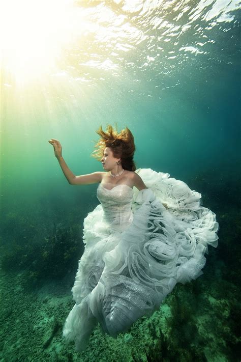 The Amazing Story Behind These Romantic Underwater Wedding Photographs