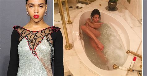 Fka Twigs Poses Naked In The Bath In New Saucy Photo What Would Robert Pattinson Say Mirror