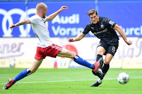 Khaled narey scored either side of half time, while rick van drongelen added the other for christian titz's side before the break. HSV versagt! › HL-SPORTS