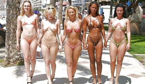 groupe de femmes en maillot de bain 5 pics xhamster