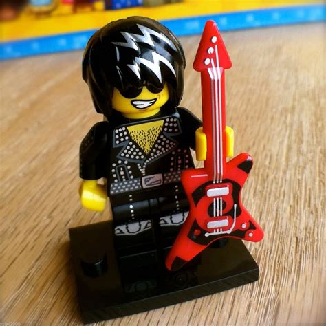 Lego 71007 Minifigures Rock Star Series 12 Sealed New Minifigs Guitar