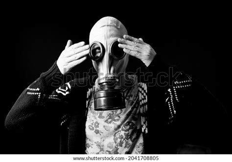 Man Gas Mask On Black Background Stock Photo 2041708805 Shutterstock