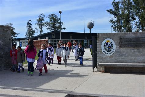 Uruguay Pasará De 104 Escuelas De Jornada Extendida En 2005 A 375 En