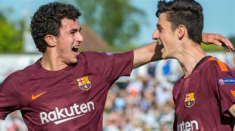 He attended indiana university and studied with the in 1974, morey moved to california, where he and a group of other. Transfer news: Borussia Dortmund sign Barcelona starlet ...