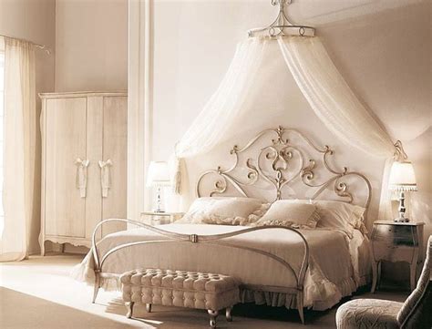 Romantic Canopy Bed Traditional Bedroom